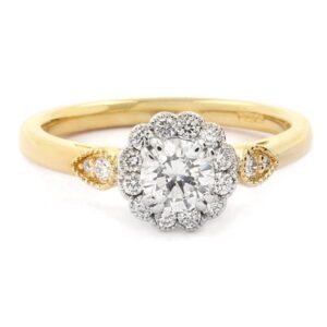 diamond-flower-halo-engagement-ring